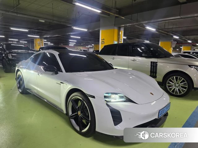 Porsche Taycan id 5016471 из Кореи 8