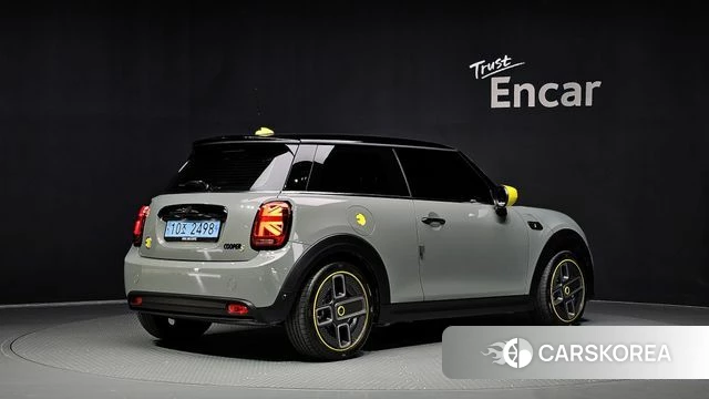Mini Cooper Electric id 4917432 из Кореи 12
