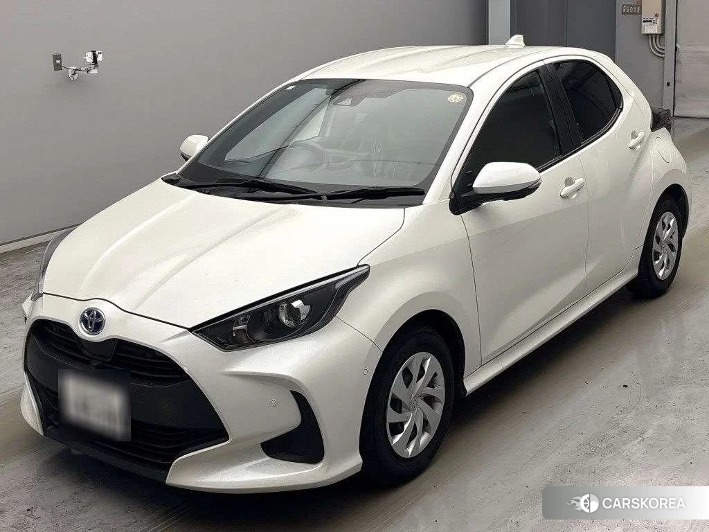 Toyota Yaris 2022 из Японии, фото 2