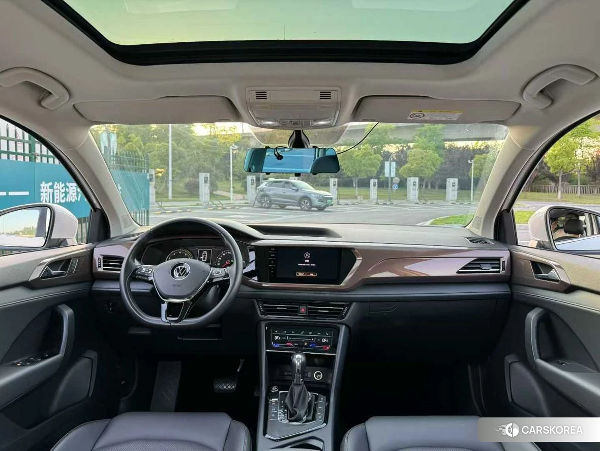 Volkswagen Tharu 2020 Белый из Китая, фото 2
