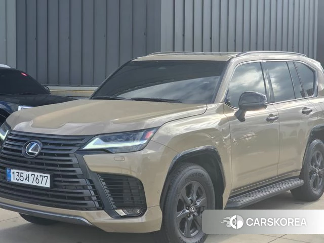 Lexus LX 4th Generation 2025 Золотой из Кореи, фото 4