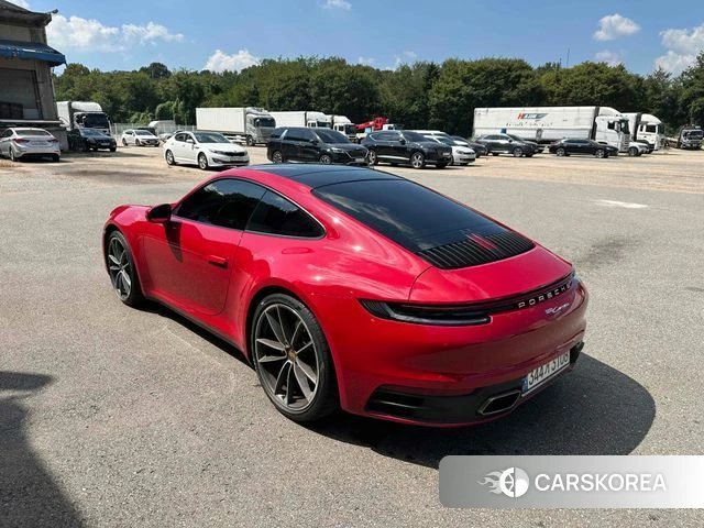 Porsche 911(992) id 4922808 из Кореи 12