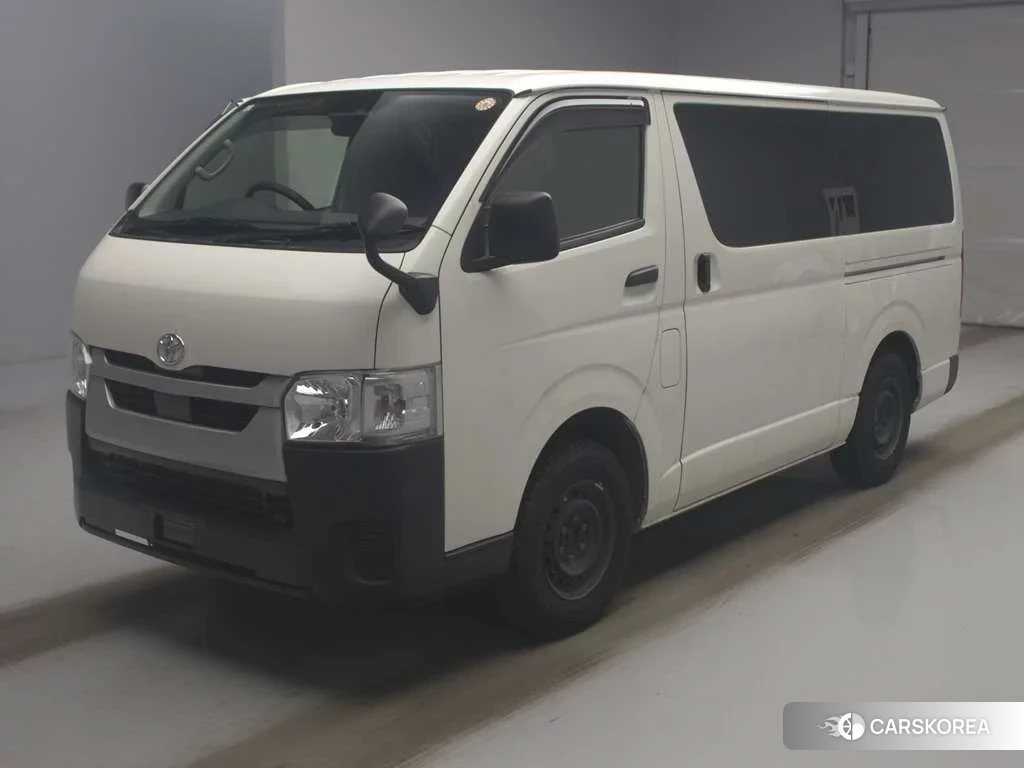 Toyota HiAce Van 2021 из Японии