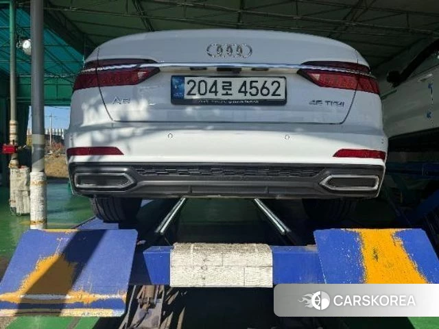 Audi A6 (C8) 2021 Белый из Кореи, фото 2