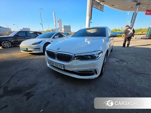BMW 5 Series (G30) 2018 Белый из Кореи, фото 6