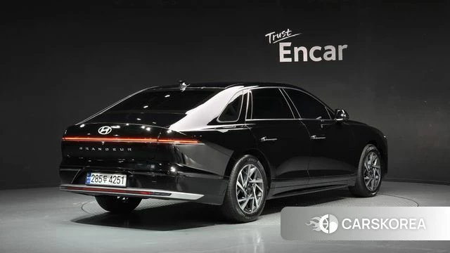 Hyundai Grandeur (GN7) id 4991419 из Кореи 12
