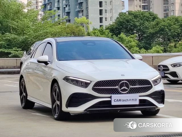 Mercedes-Benz A-Class 2023 Белый из Китая, фото 4