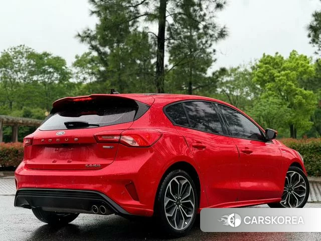 Ford Focus 2021 Красный из Китая, фото 2
