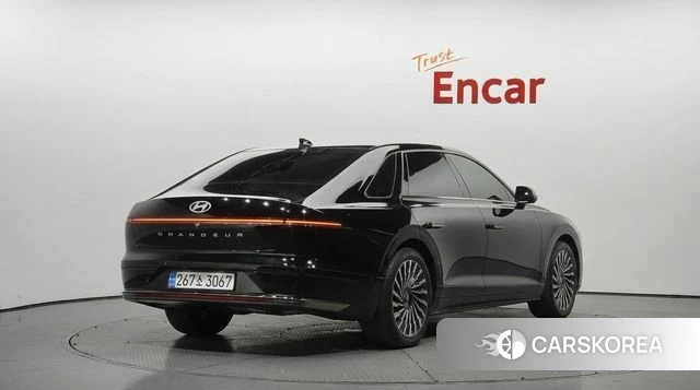 Hyundai Grandeur Hybrid (GN7) id 5011821 из Кореи 12