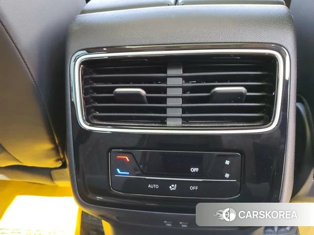 Volkswagen Tavendor 2024 Черный из Китая, фото 6