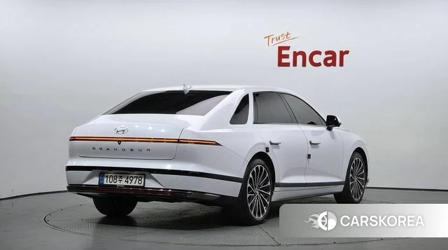 Hyundai Grandeur Hybrid (GN7) id 5011312 из Кореи 12