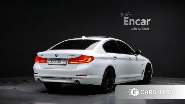 BMW 5 Series (G30) id 3578661 из Кореи 12