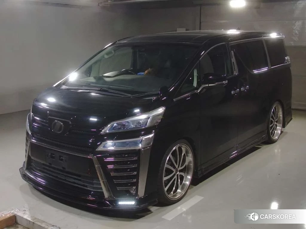 Toyota Vellfire 2018 из Японии, фото 2