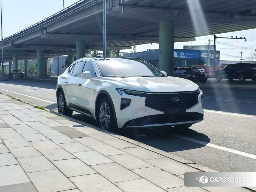 Ford Evos 2021 Белый из Китая, фото 2