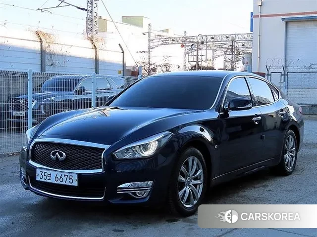 Infiniti Q70 id 3505166 из Кореи 12