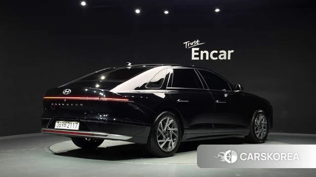 Hyundai Grandeur Hybrid (GN7) id 5058814 из Кореи 12
