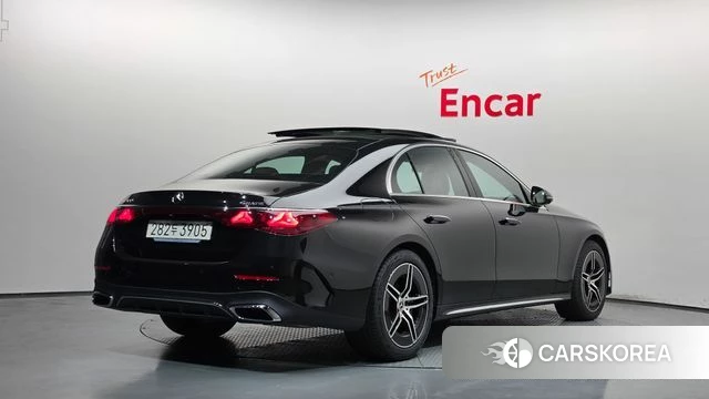 Mercedes-Benz E-Class W214 id 4995392 из Кореи 12
