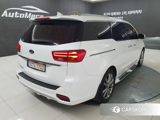 Kia The New Carnival id 5023954 из Кореи 12