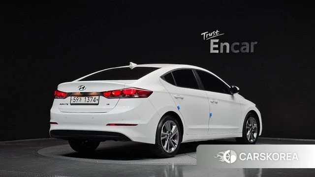 Hyundai Avante AD 2018 Белый из Кореи, фото 2