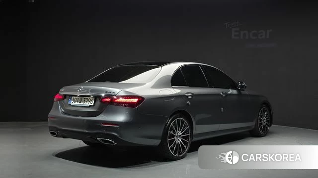 Mercedes-Benz E-Class W213 id 4975413 из Кореи 12