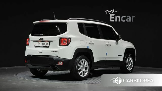 Jeep Renegade id 4907373 из Кореи 12