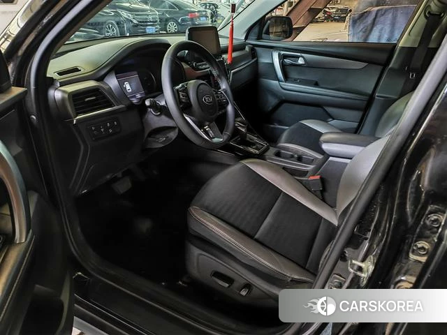 Kia Sportage 2021 Черный из Китая, фото 2