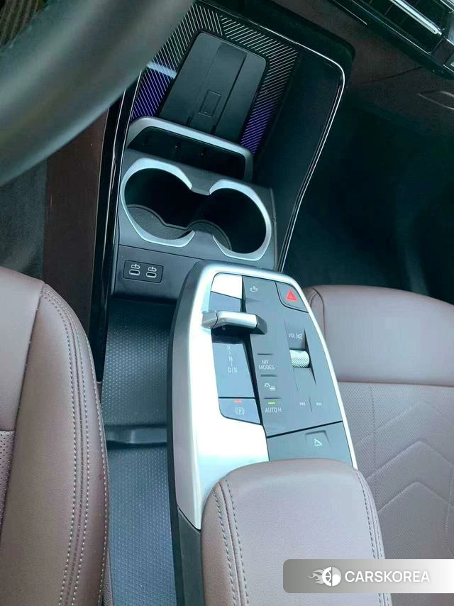 BMW iX1 2025 Белый из Китая, фото 6
