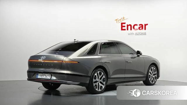 Hyundai Grandeur (GN7) id 4995732 из Кореи 12