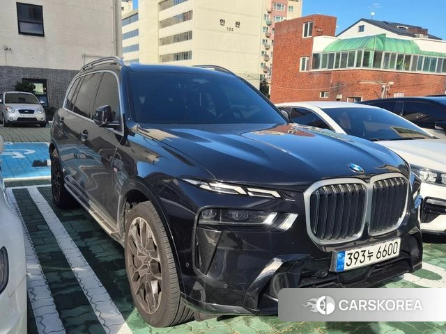 BMW X7 (G07) 2022 Черный из Кореи, фото 2