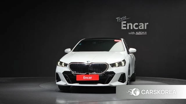BMW 5 Series (G60) id 5045750 из Кореи 12