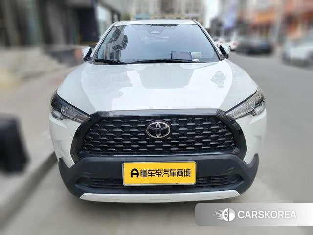Toyota Corolla 2024 Белый из Китая, фото 2