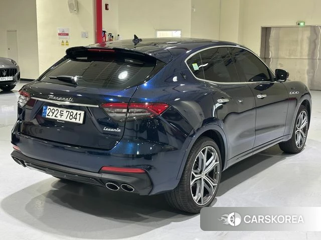 Maserati Levante id 5011660 из Кореи 7