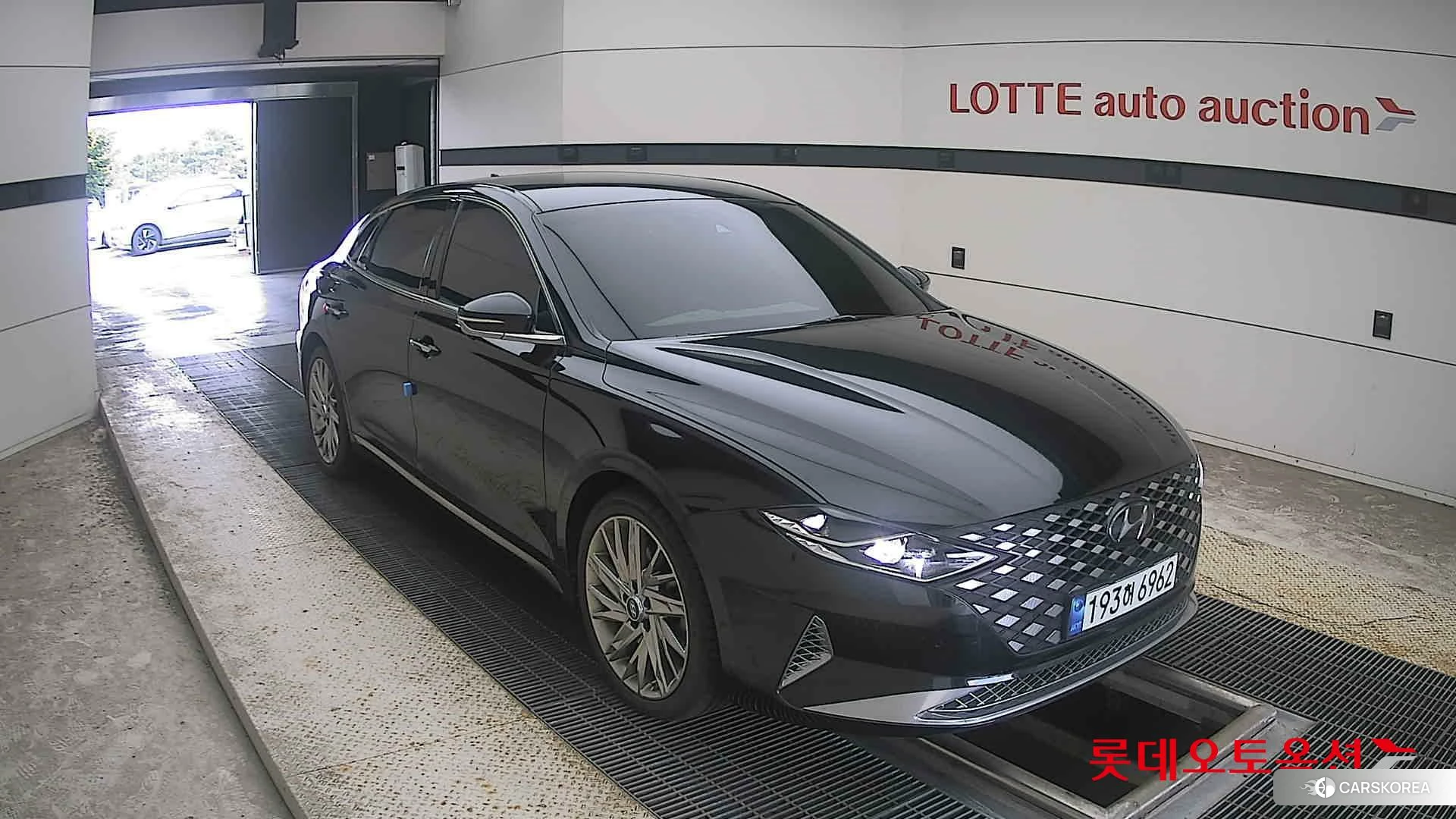 Hyundai Grandeur id 4989997 из Кореи 12