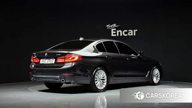 BMW 5 Series (G30) id 3936881 из Кореи 12