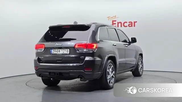 Jeep Grand Cherokee id 3681322 из Кореи 12