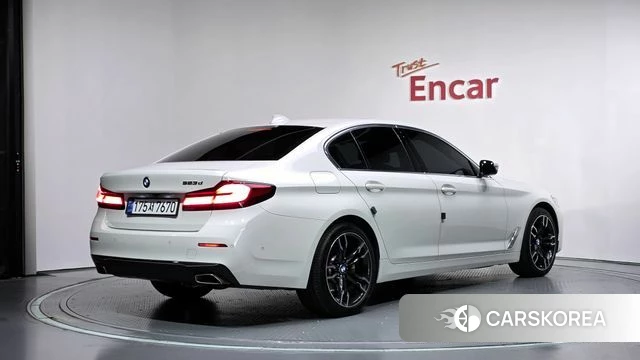 BMW 5 Series (G30) id 5003691 из Кореи 12