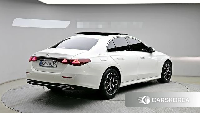 Mercedes-Benz E-Class W214 id 4928328 из Кореи 12