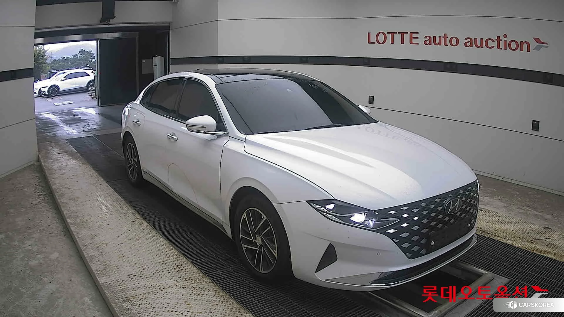 Hyundai Grandeur id 4984692 из Кореи 12