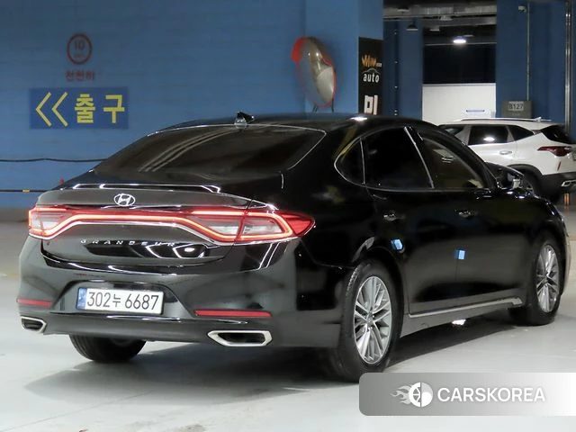 Hyundai Grandeur IG id 5048391 из Кореи 12