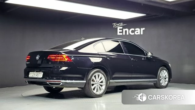 Volkswagen Passat GT (B8) id 4988373 из Кореи 12