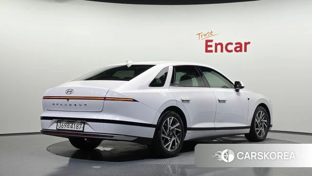 Hyundai Grandeur (GN7) id 4753134 из Кореи 12