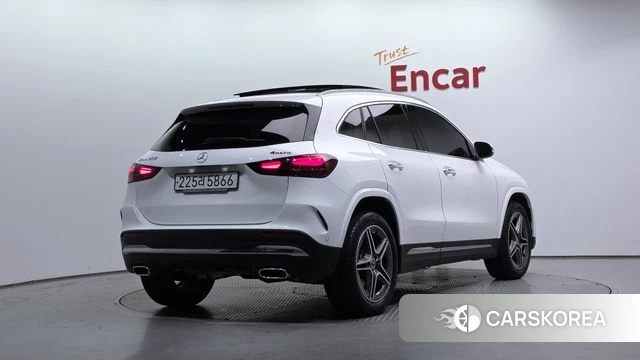 Mercedes-Benz GLA - Class H247 id 5058514 из Кореи 12