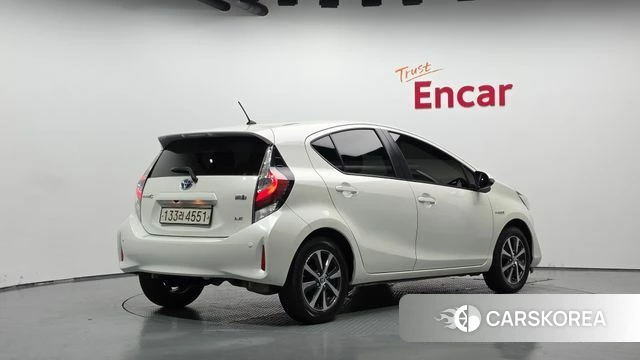 Toyota Prius C id 4873307 из Кореи 12