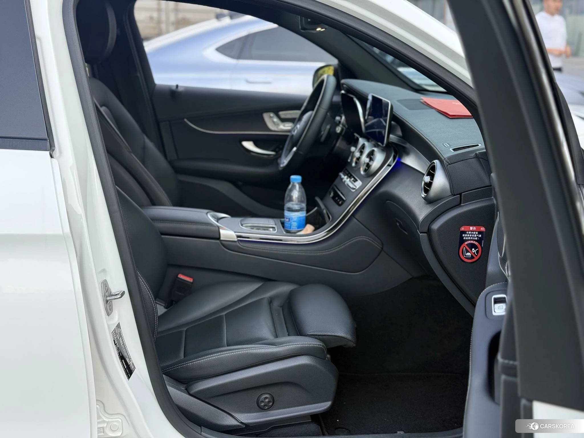Mercedes-Benz GLC 2021 Белый из Китая, фото 2