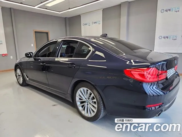 BMW 5 Series (G30) id 2945777 из Кореи 10