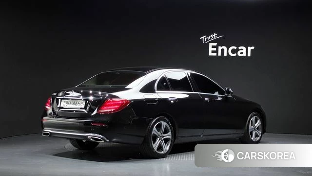 Mercedes-Benz E-Class W213 id 4937634 из Кореи 12