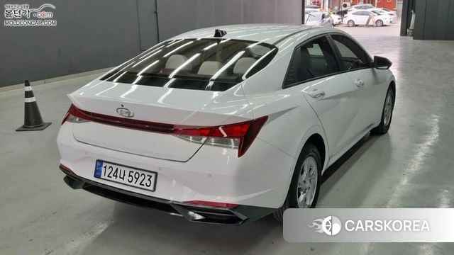 Hyundai Avante (CN7) id 4780155 из Кореи 8
