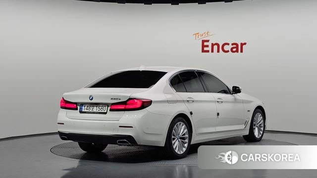BMW 5 Series (G30) id 4965817 из Кореи 12