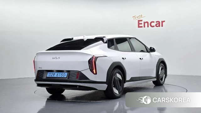 Kia EV4 id 5045622 из Кореи 12
