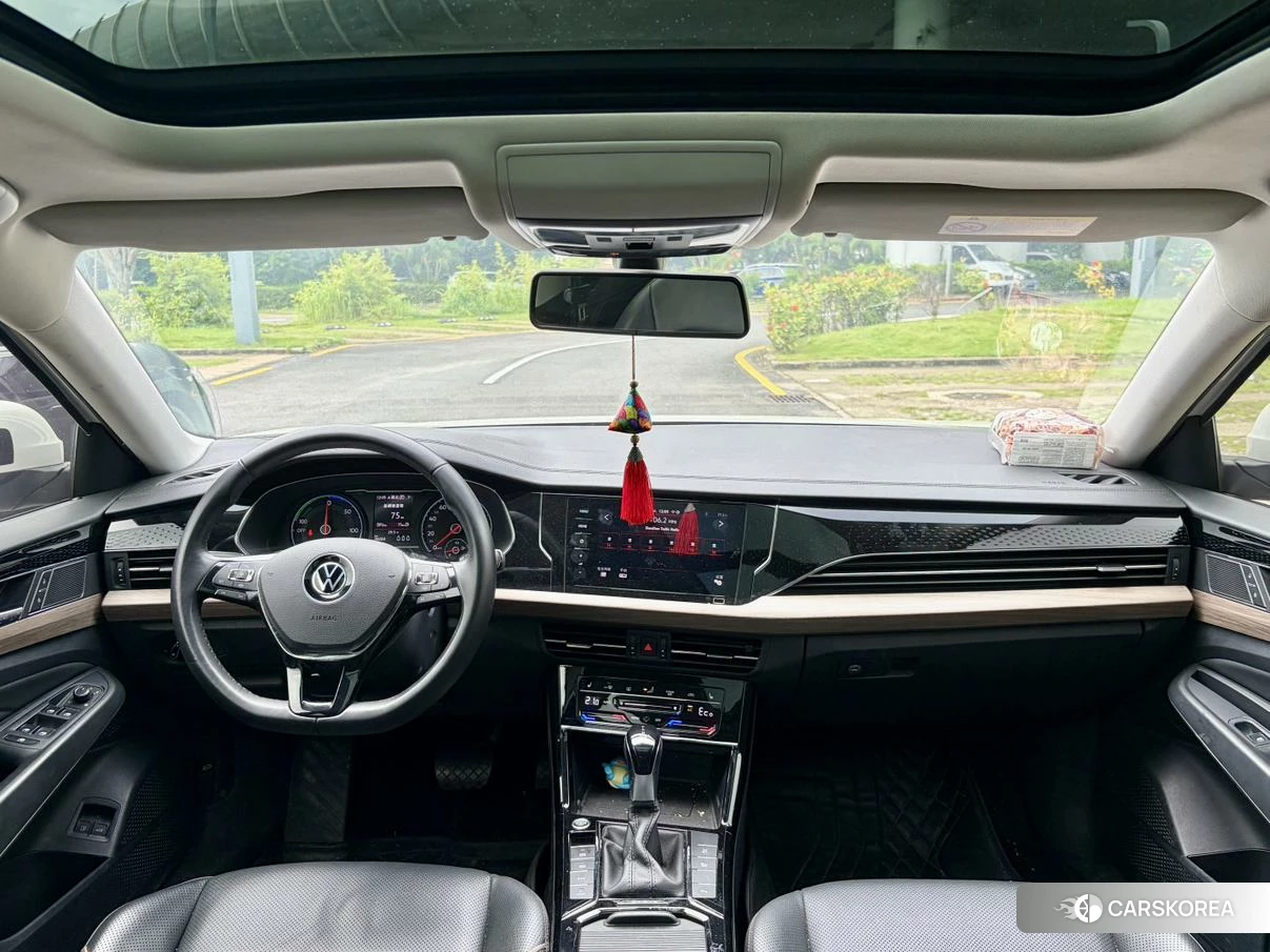Volkswagen Passat 2019 Белый из Китая, фото 3
